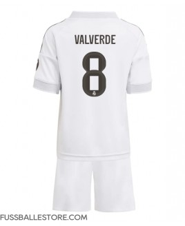 Günstige Real Madrid Federico Valverde #8 Heimtrikotsatz Kinder 2025-26 Kurzarm (+ Kurze Hosen)